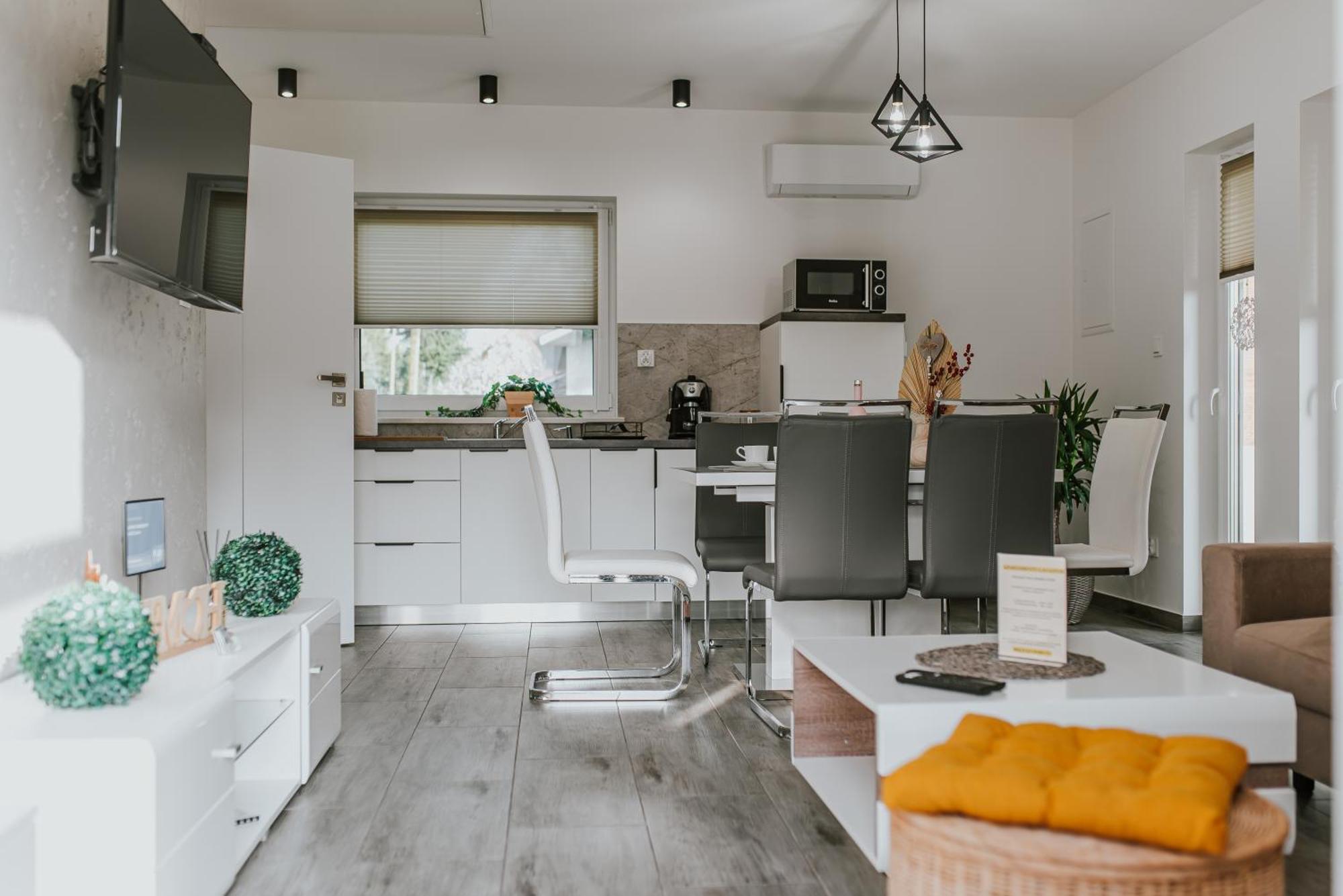 Apartamenty Las Zator Exteriér fotografie
