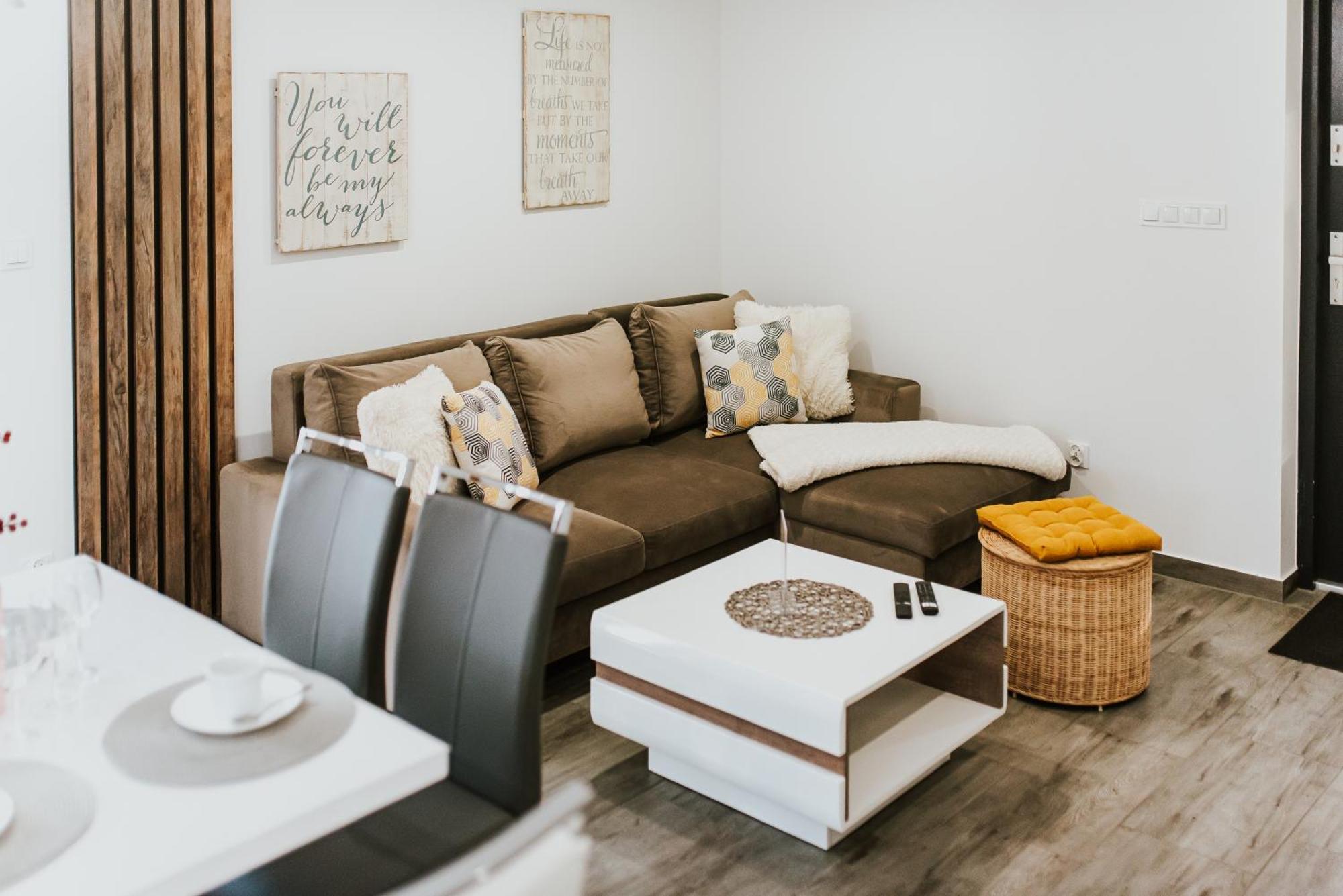 Apartamenty Las Zator Exteriér fotografie